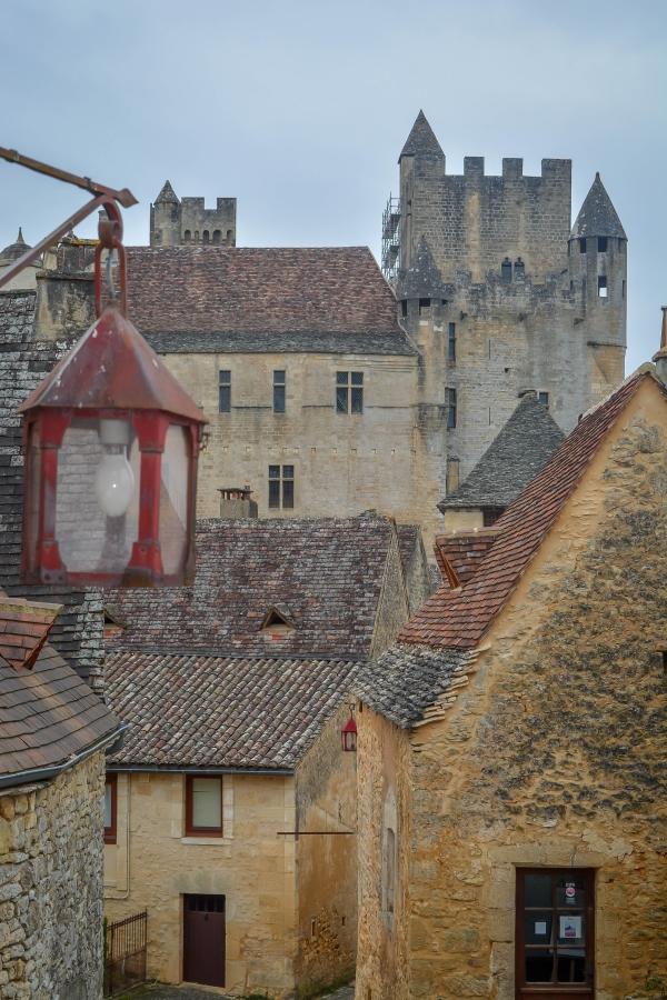 Cazenac - the village above Beynac Castle