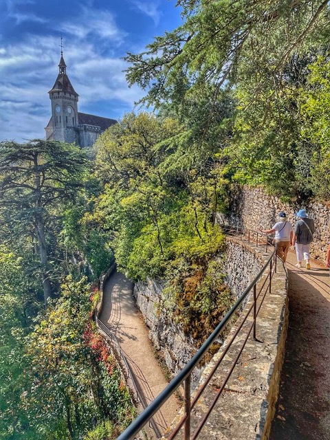 Views over the Alzou Valley